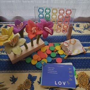 🦋 Lovevery Drop & Match Dot Catcher and Felt Flowers in a Box